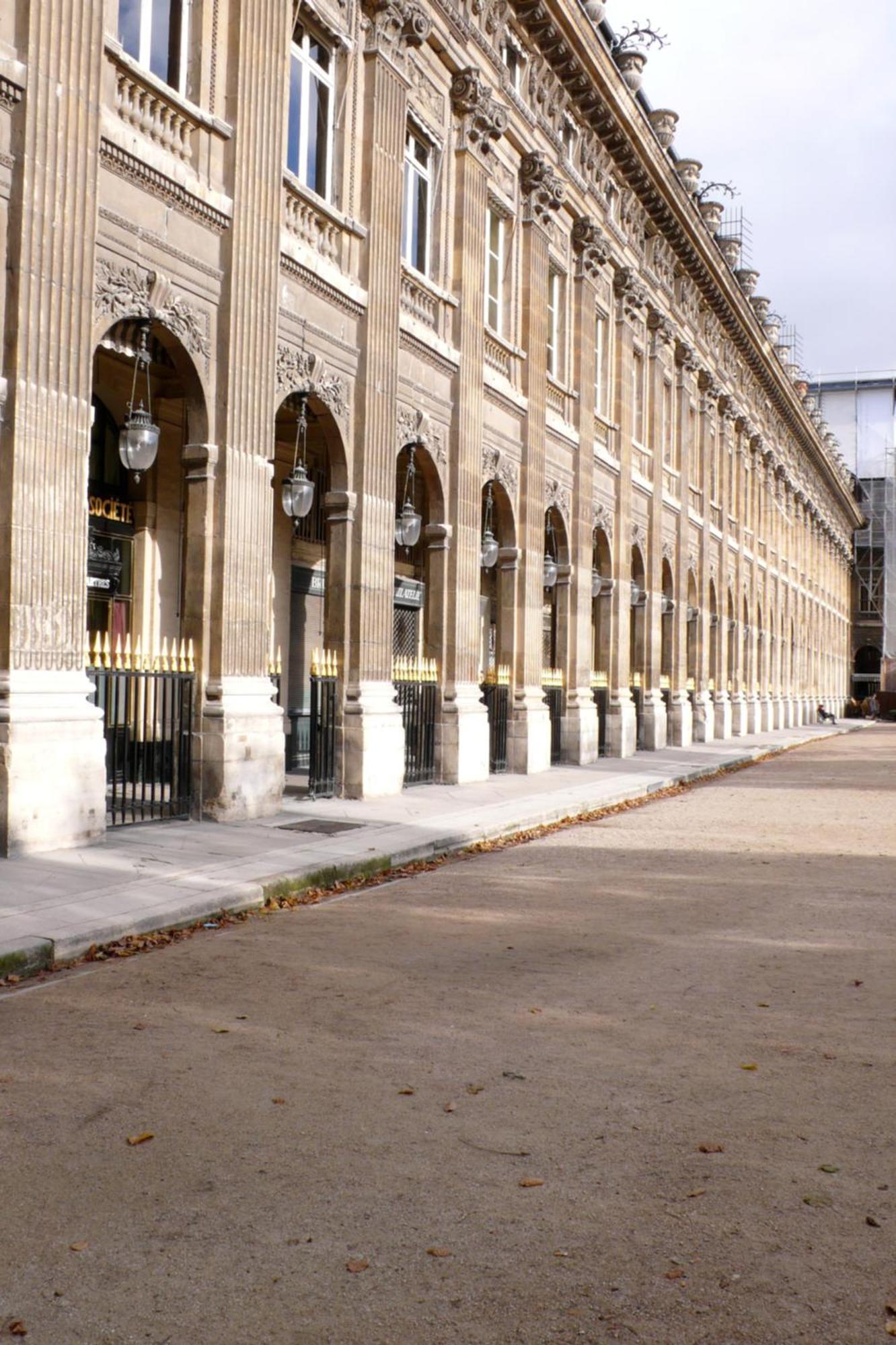 Chambre Palais Royal Paris Exterior photo